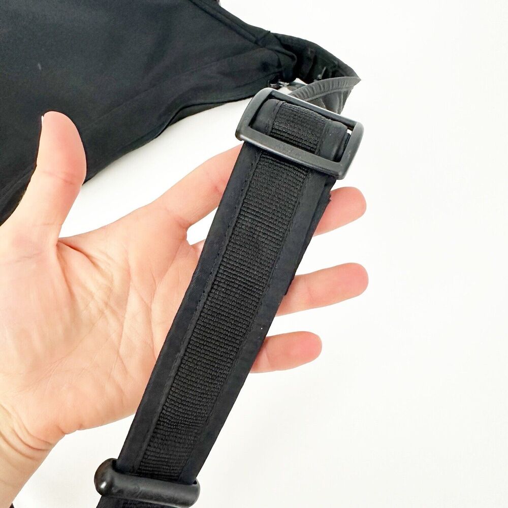 Pacsafe Citysafe Black CS200 Travel Handbag Anti-Theft Crossbody Bag RFID - Picture 7 of 10
